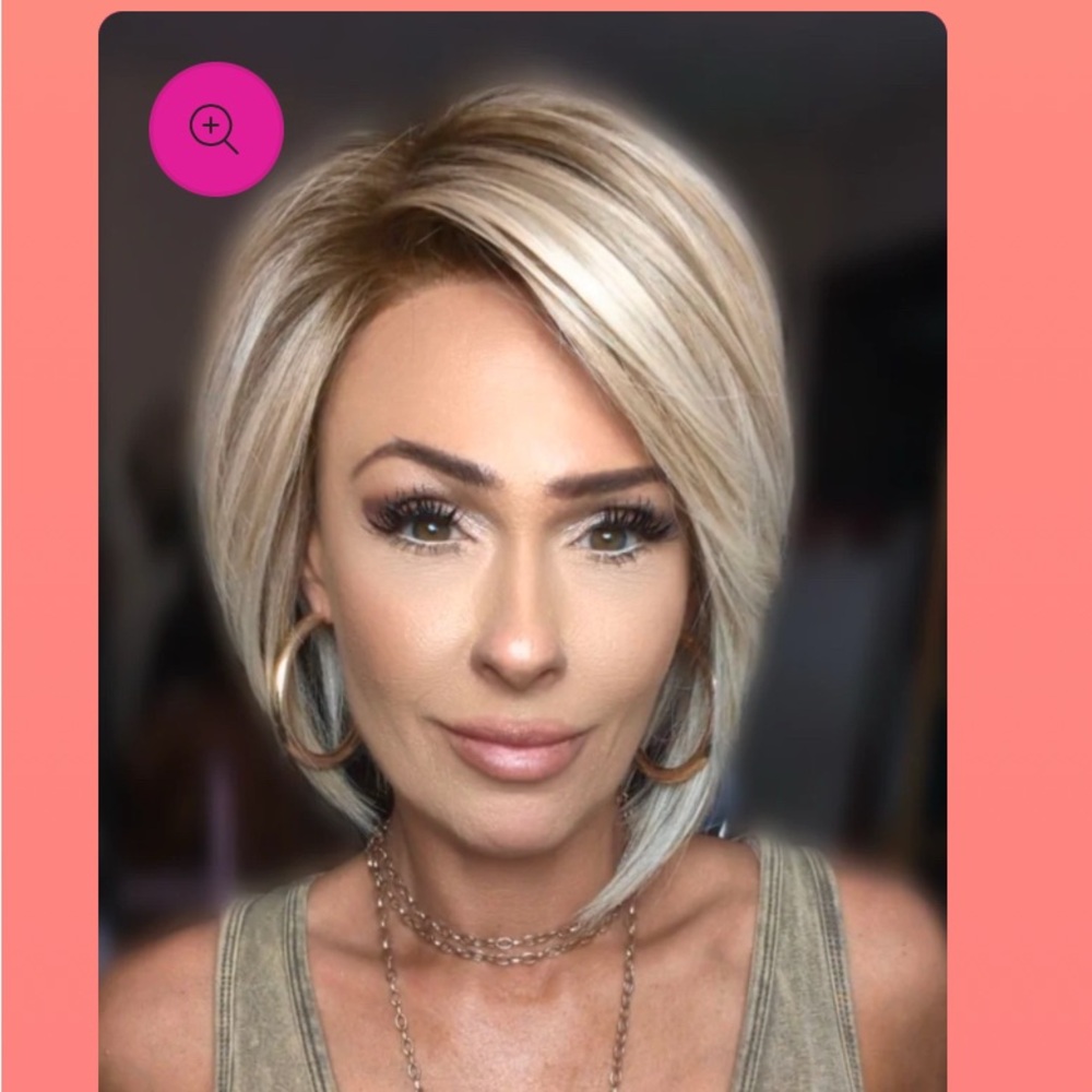 EVE in color Palm Springs Blonde